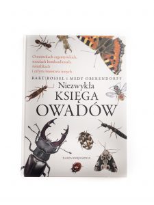 Książka Niezwykła księga owadów – Nasza Księgarnia
