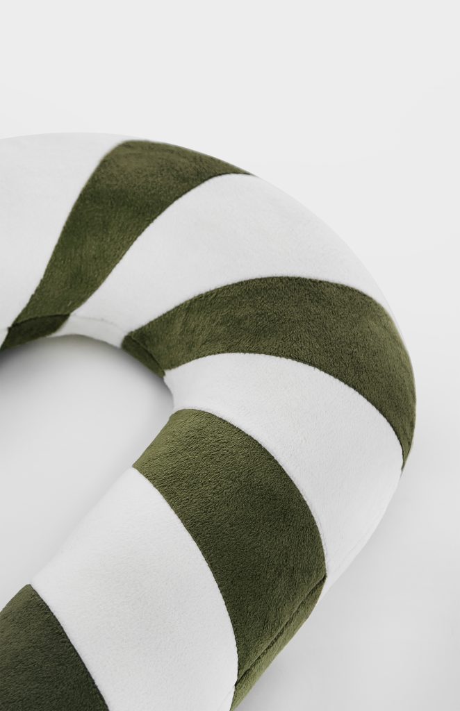 Poduszka dekoracyjna Laska cukrowa- Zielona zbliżenie