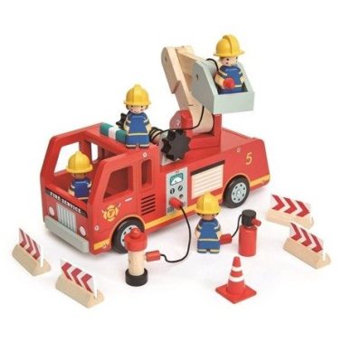 Drewniany wóz strażacki od Tender Leaf Toys
