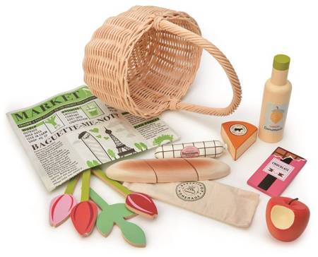 Wiklinowy koszyk z zestawem piknikowym od Tender Leaf Toys