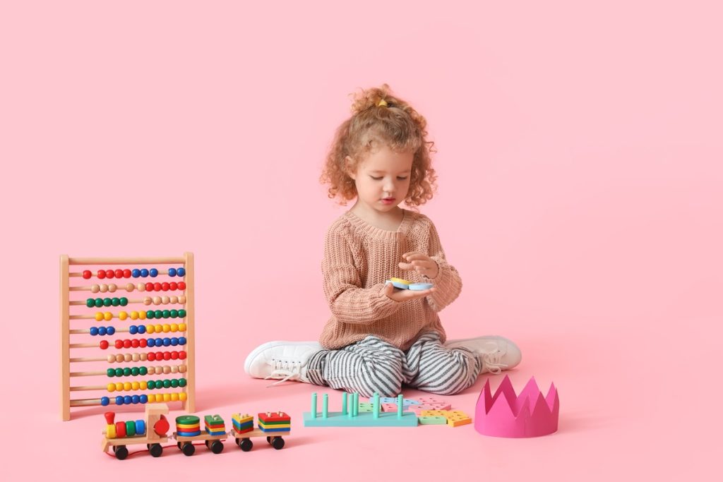 Zabawki dla dziewczynek – jakie wybrać?